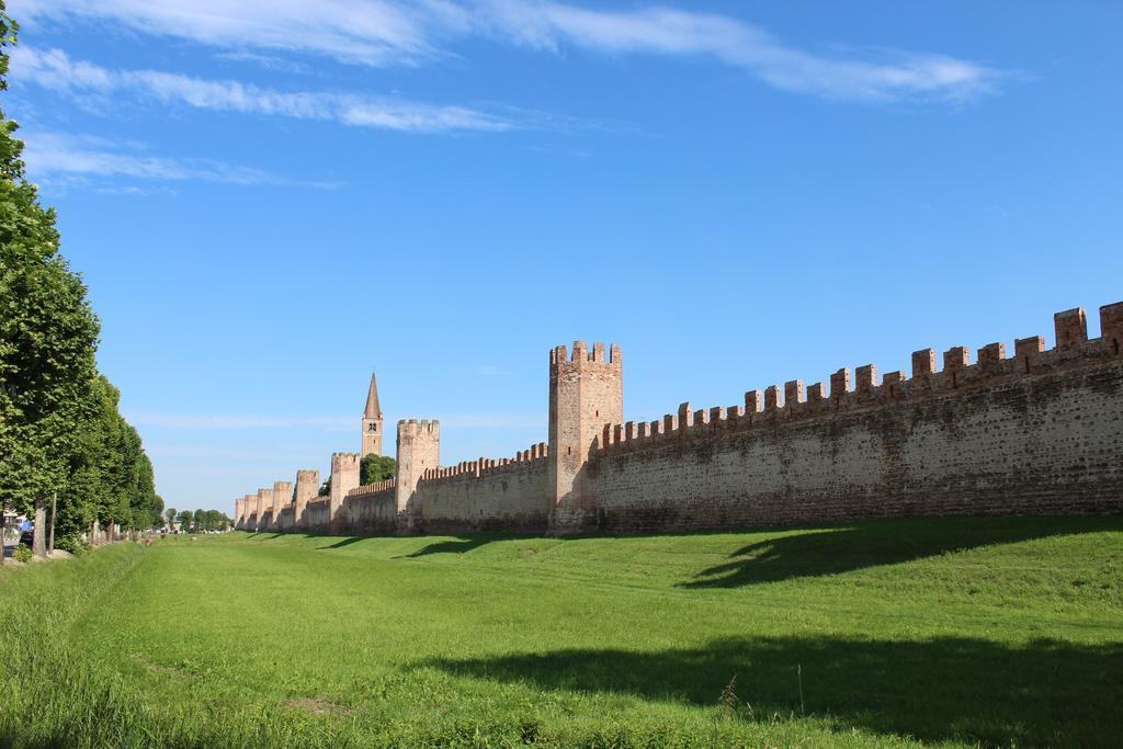 The Garden View Apartment - Le Ca De Boron Montagnana Montagnana  Zewnętrze zdjęcie